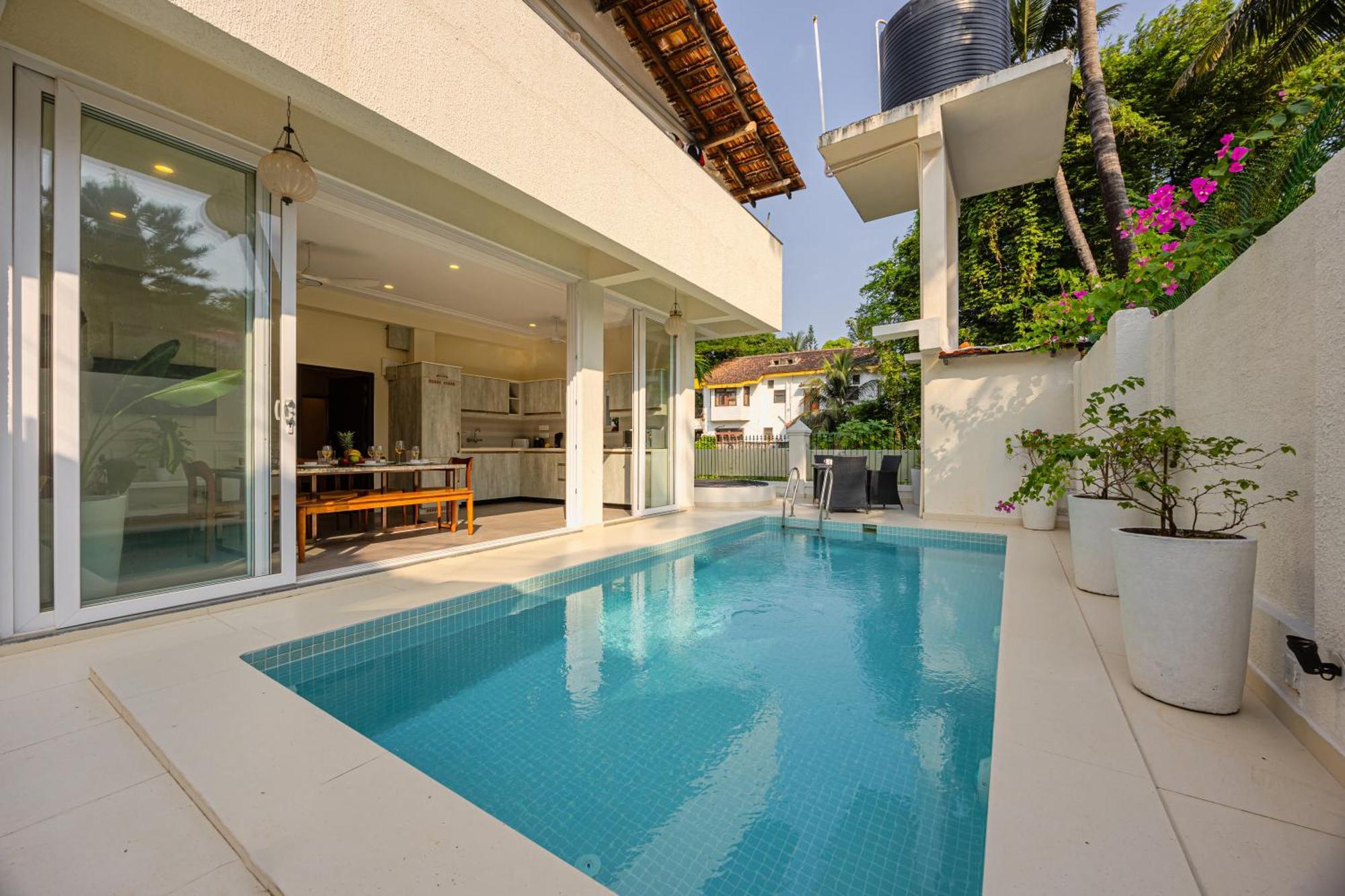 Elivaas 4 Bhk Villa Near Beach With Private Pool & Bar - Casa Boa Vida Candolim Exterior foto